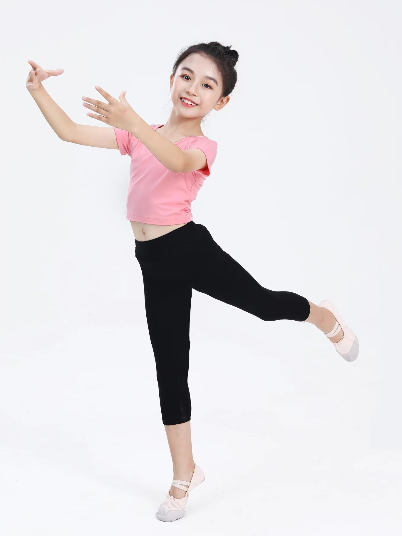 キッズ半袖Tシャツ&七分丈レギンス セットアップ