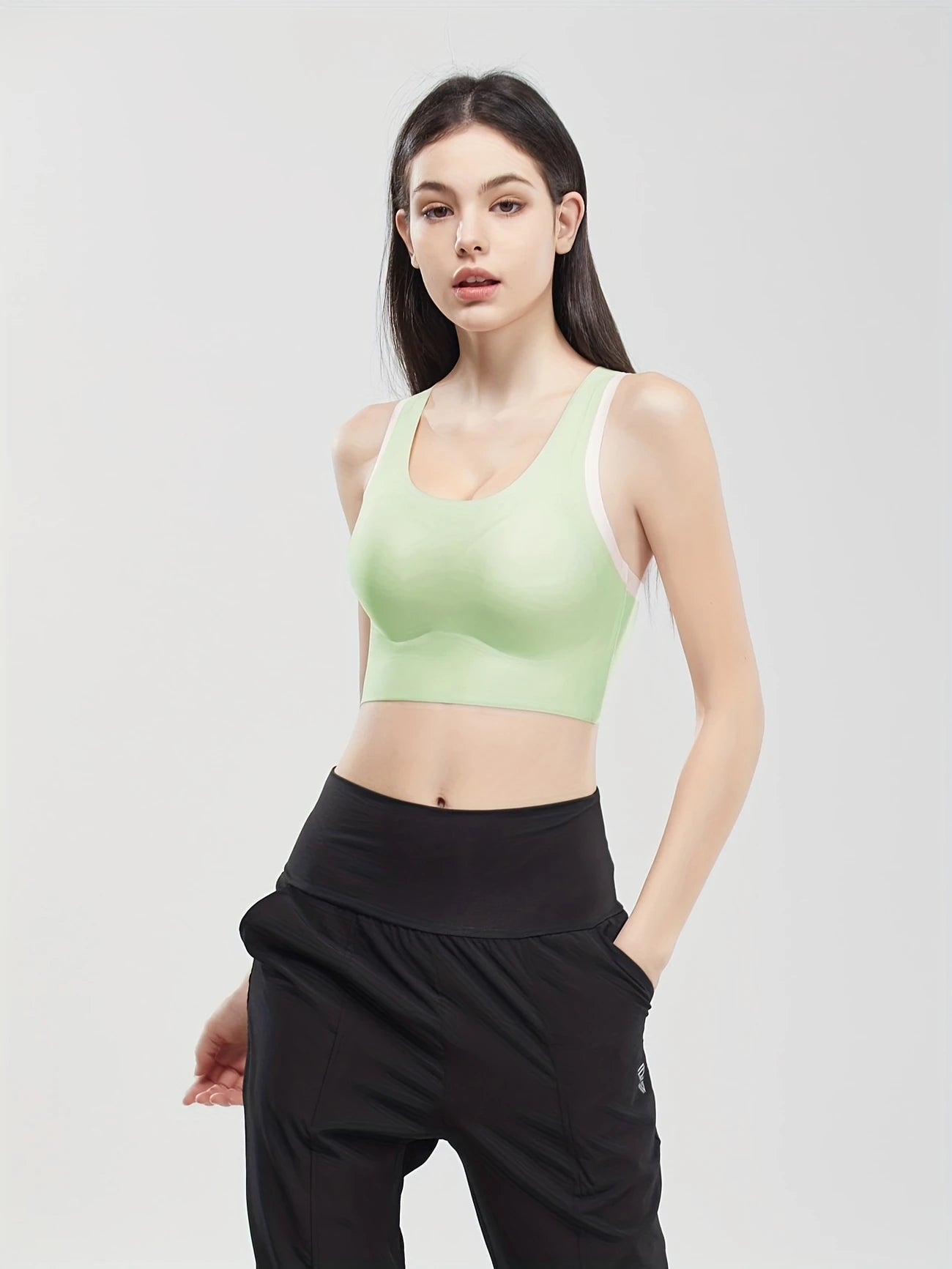 ハイサポートバックオープンシームレスブラ