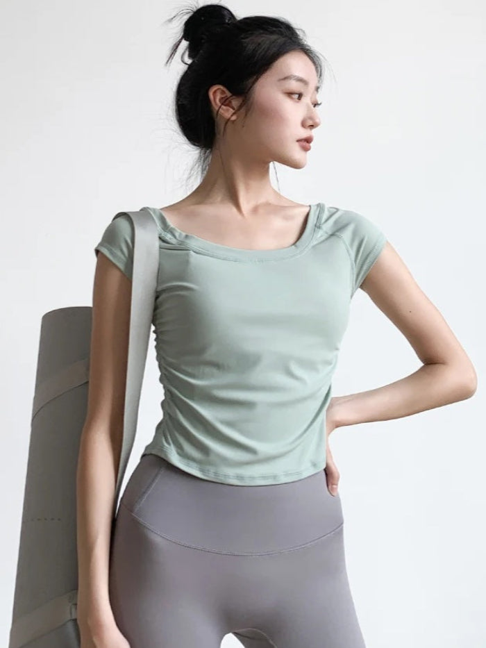 タイトフィットスリムTシャツ