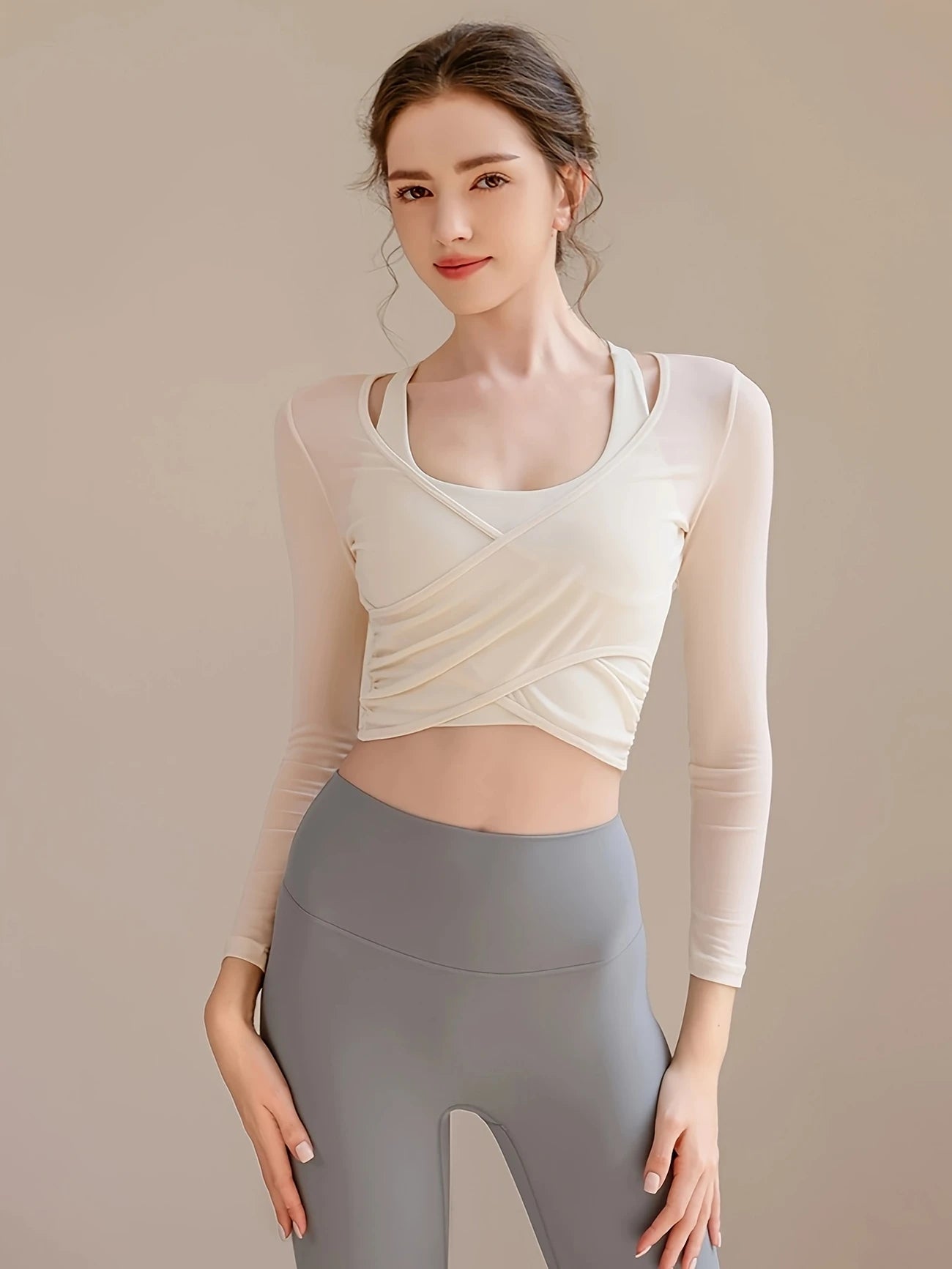 ハイサポートブラ&フロントクロストップスセット アイボリー