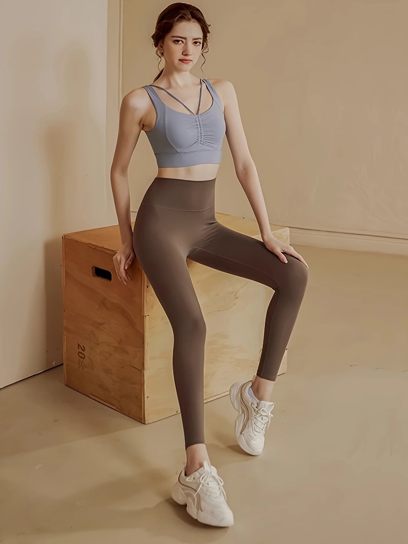 レギュラーフィットハイウエストヨガパンツ