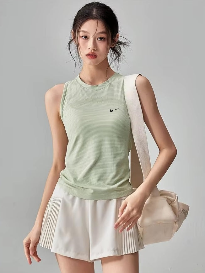 カラフルアクティブノースリーブトップス