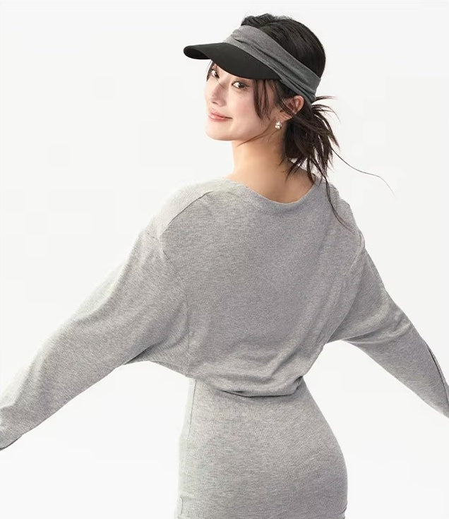 ディープネックリブワンピース