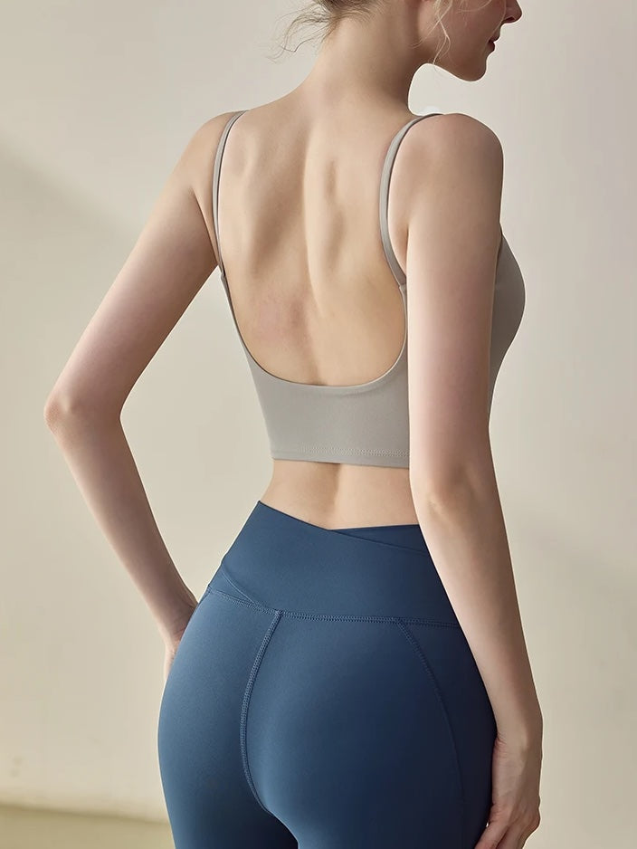 クラウドライクフィットスポーツブラ