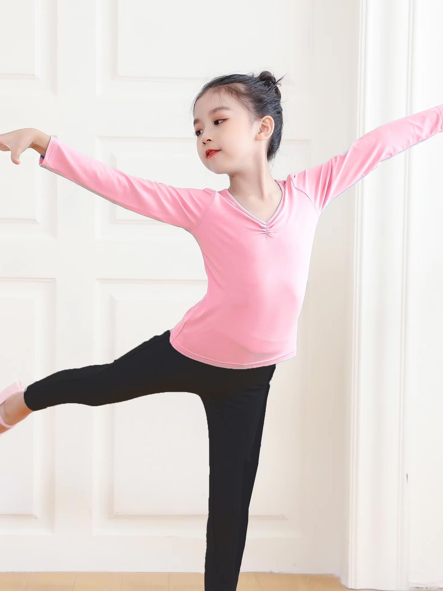 Vネックギャザー キッズヨガトップ