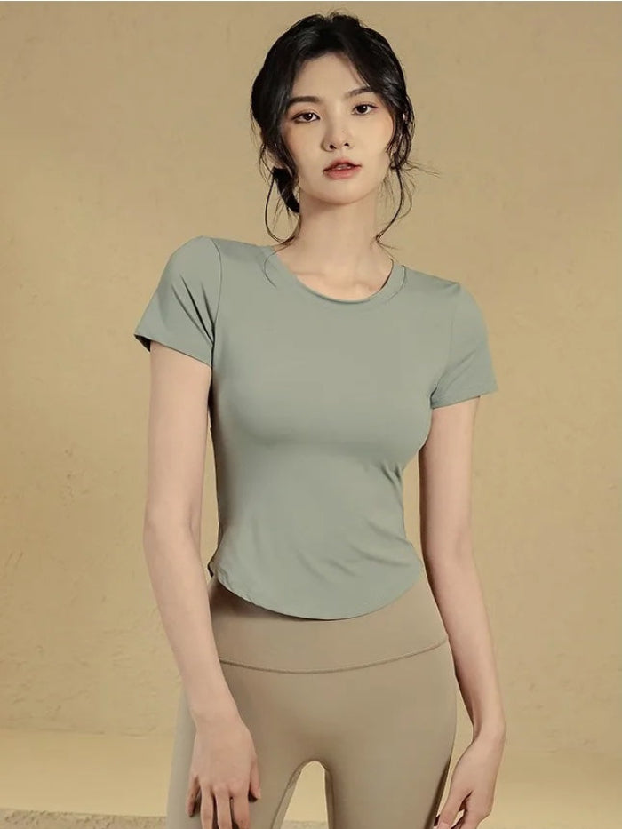 バックデザインベーシックTシャツ