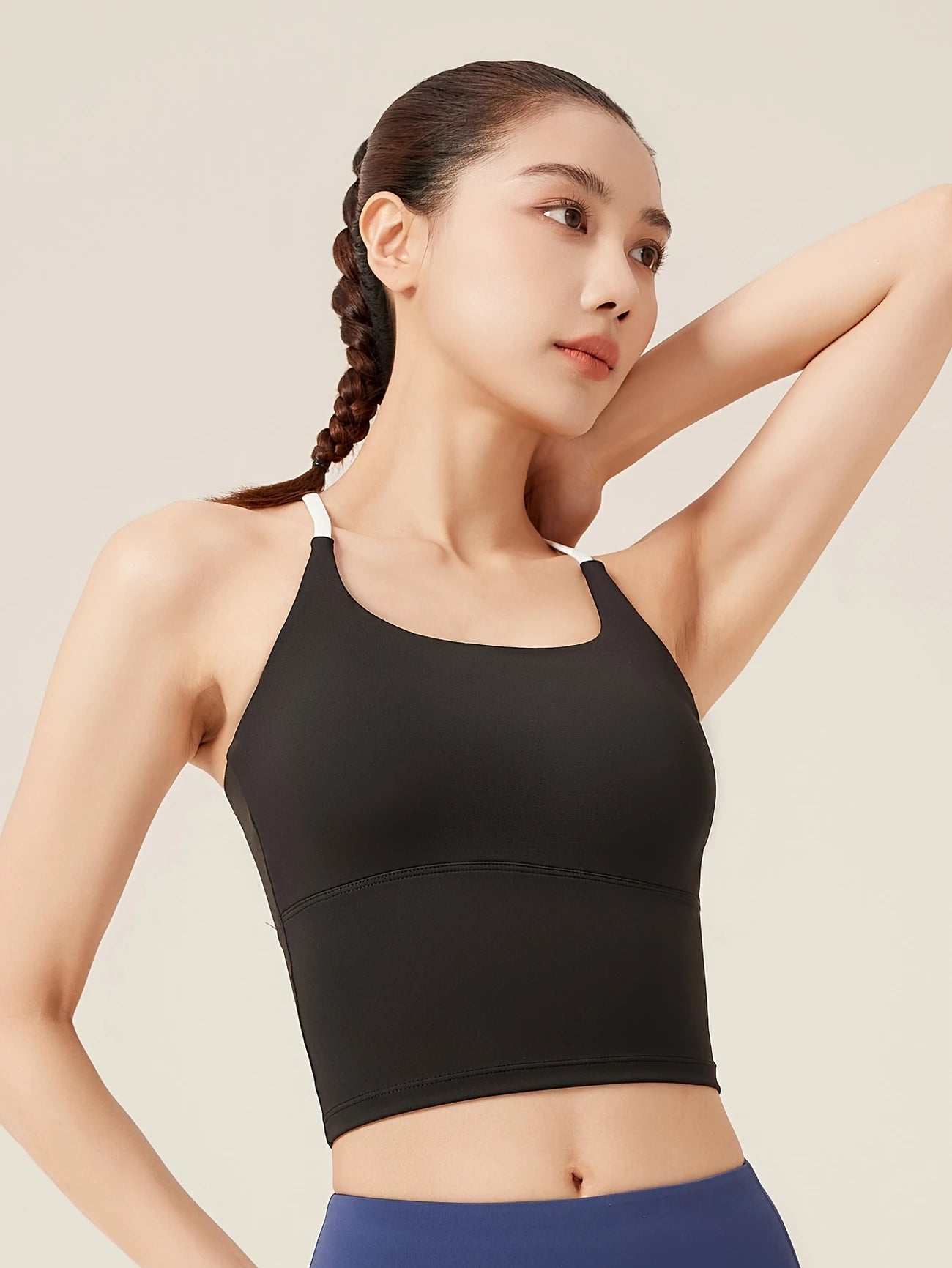 ラウンドネックフィットブラ