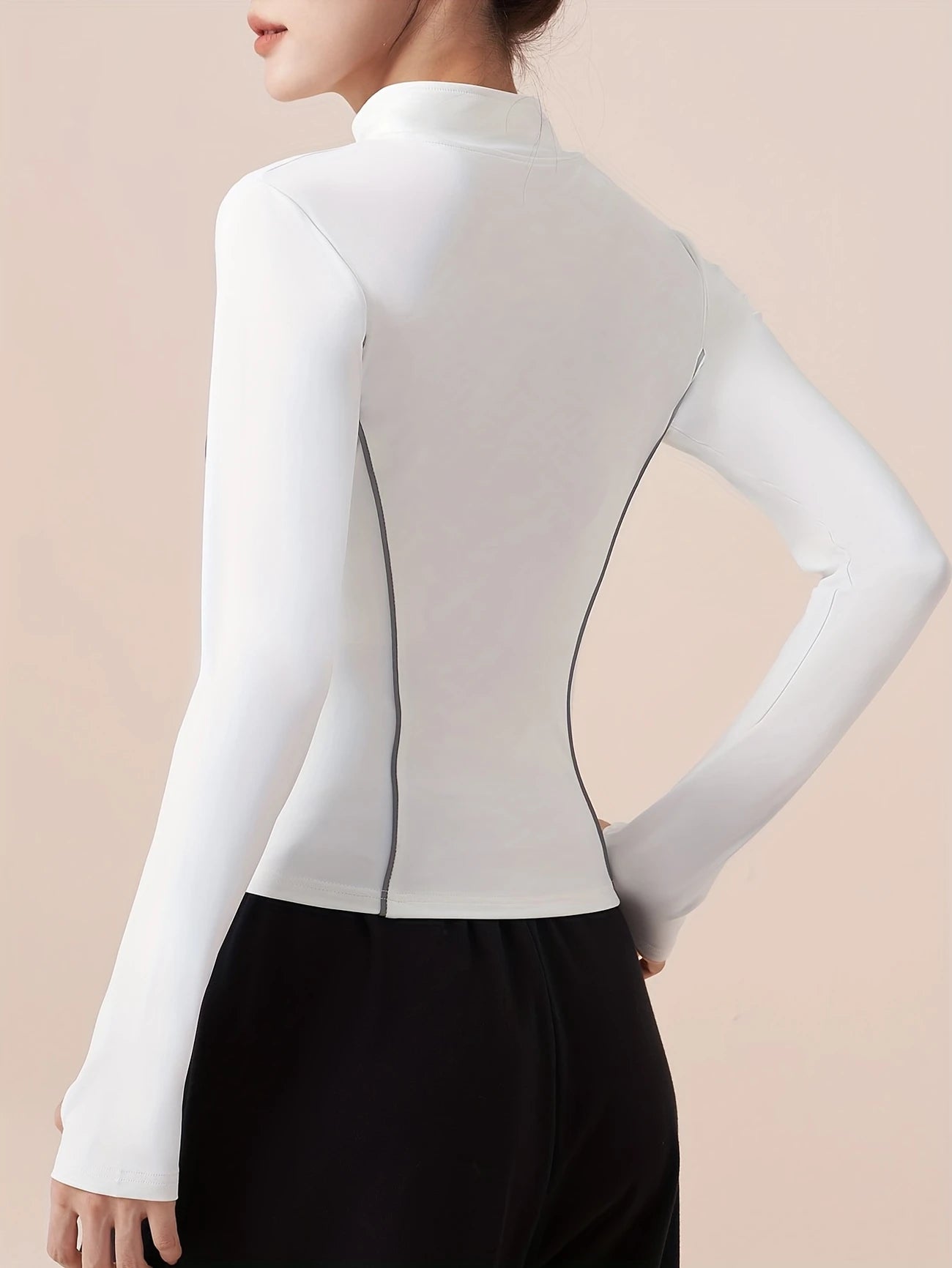 アーバンフロータートルネックジャケット