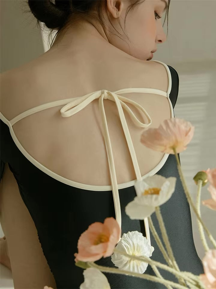 フェミニンラインワンピース