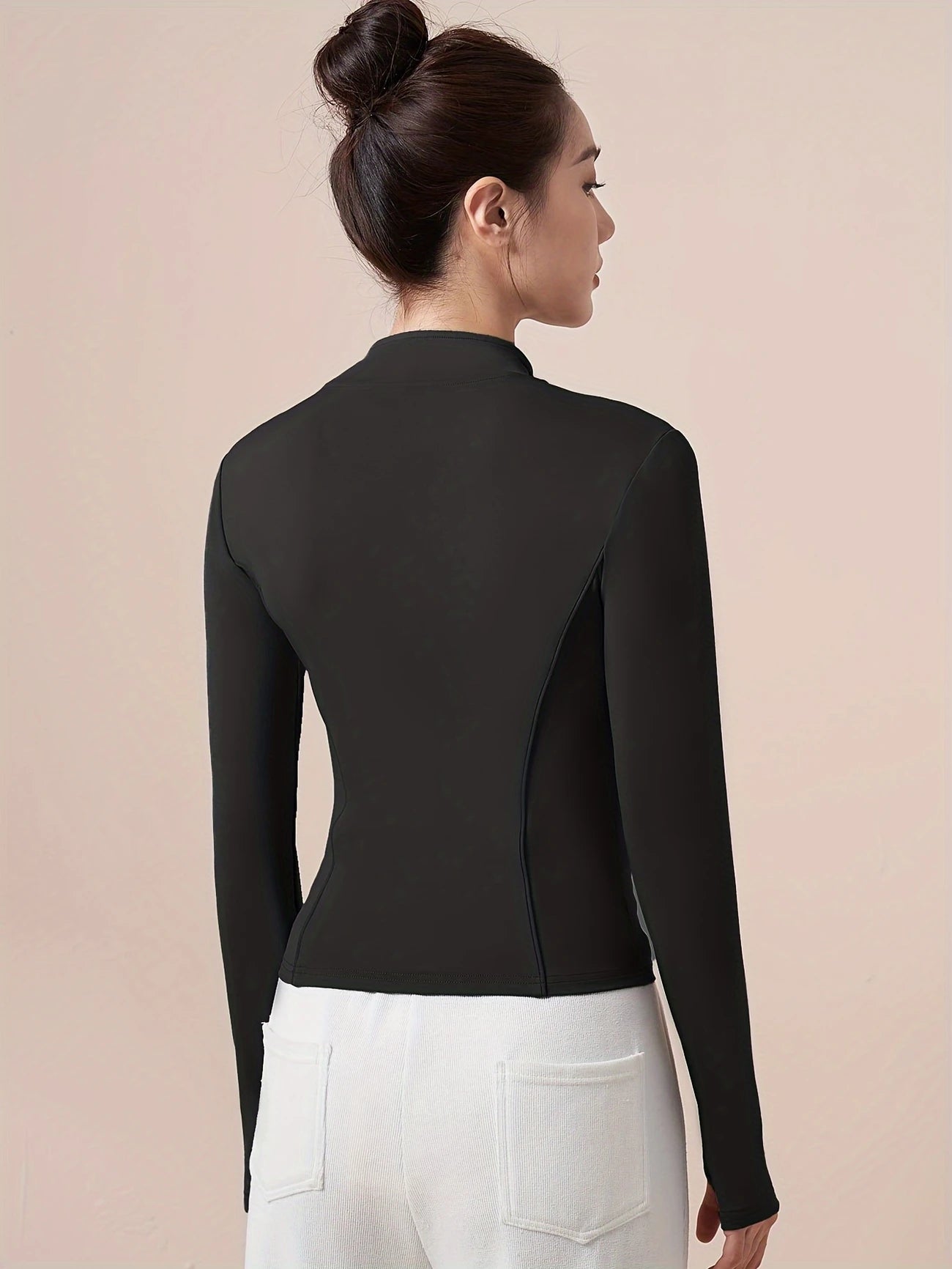 アーバンフロータートルネックジャケット