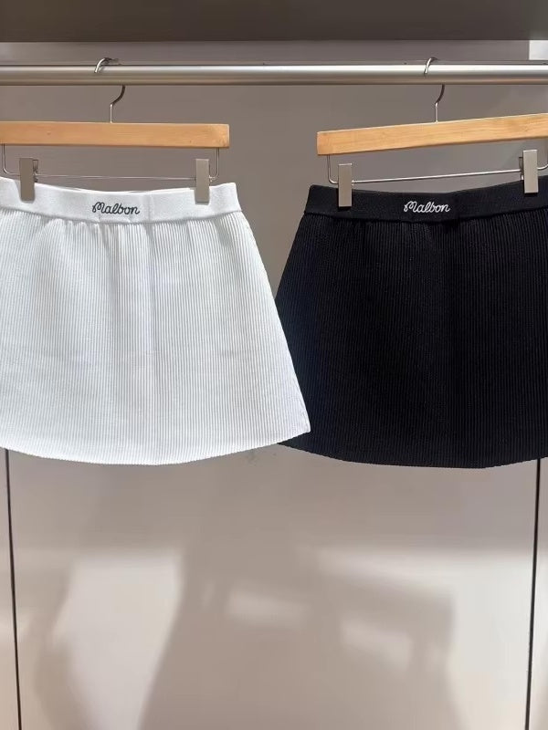 バイカラーリブニットウェア