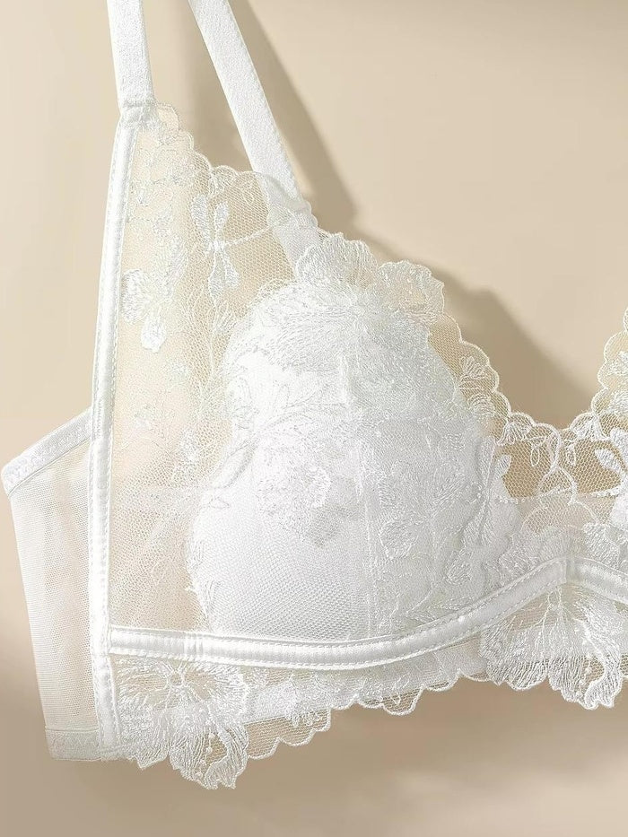 ラブリーハートレースブラセット