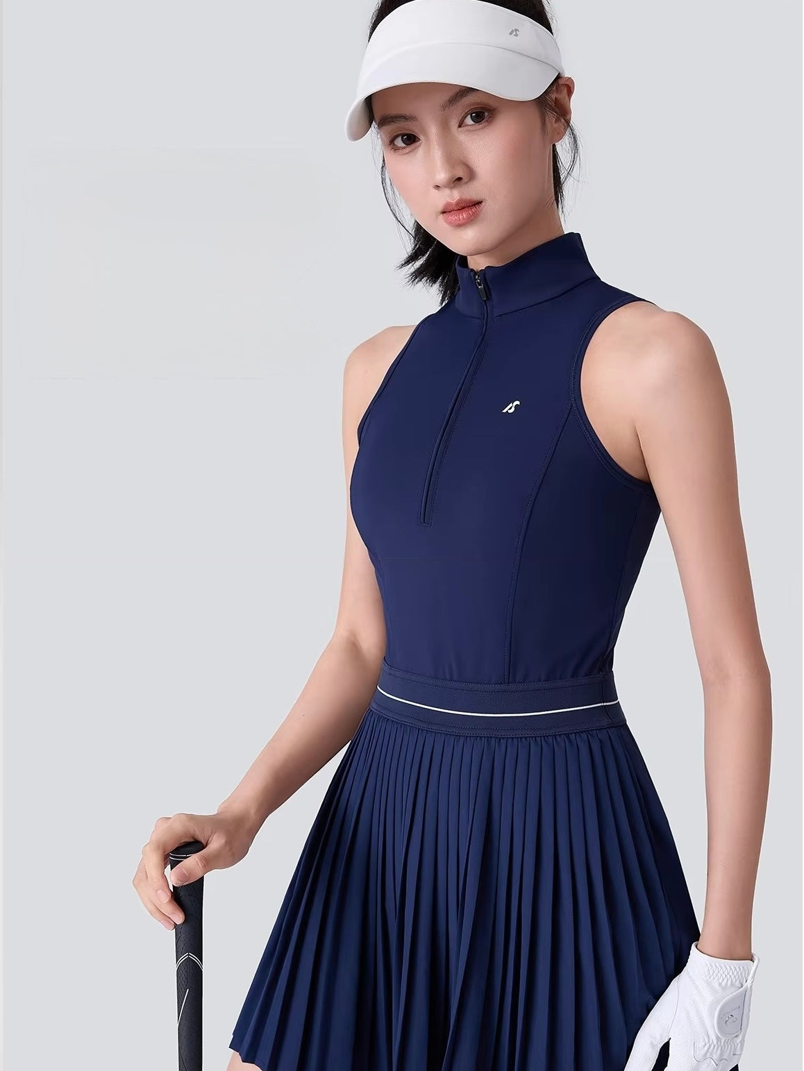 エレガントプリーツ スポーツドレス