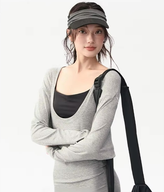 ディープネックリブワンピース