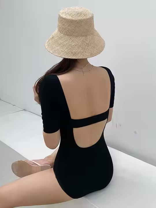 スタイルアップバックオープンワンピース