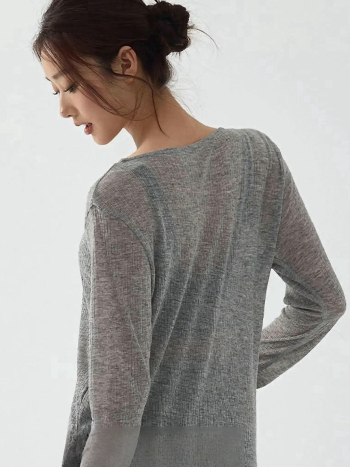 マイクロシースルー ルーズフィットトップス