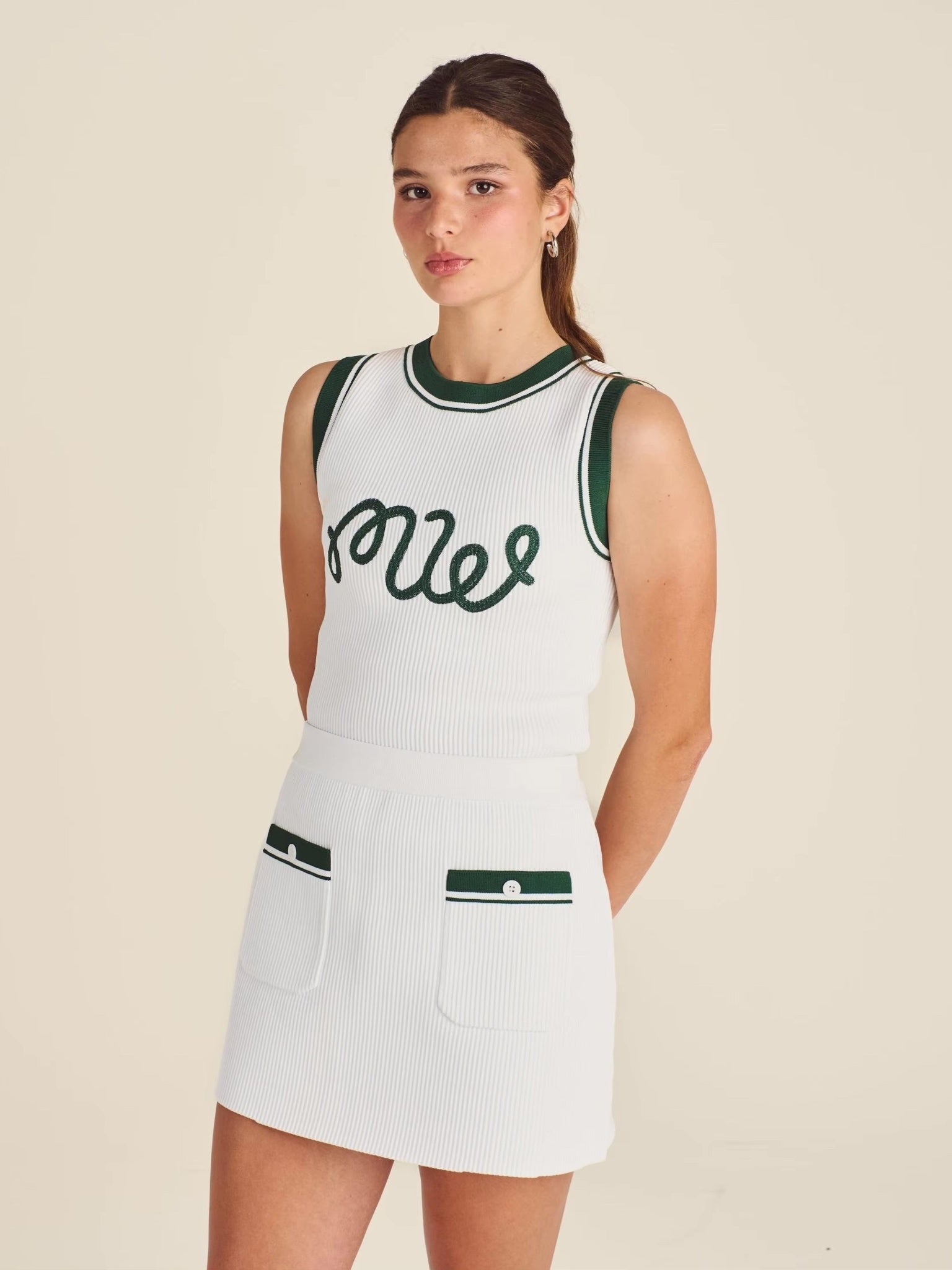 バイカラーリブニットウェア