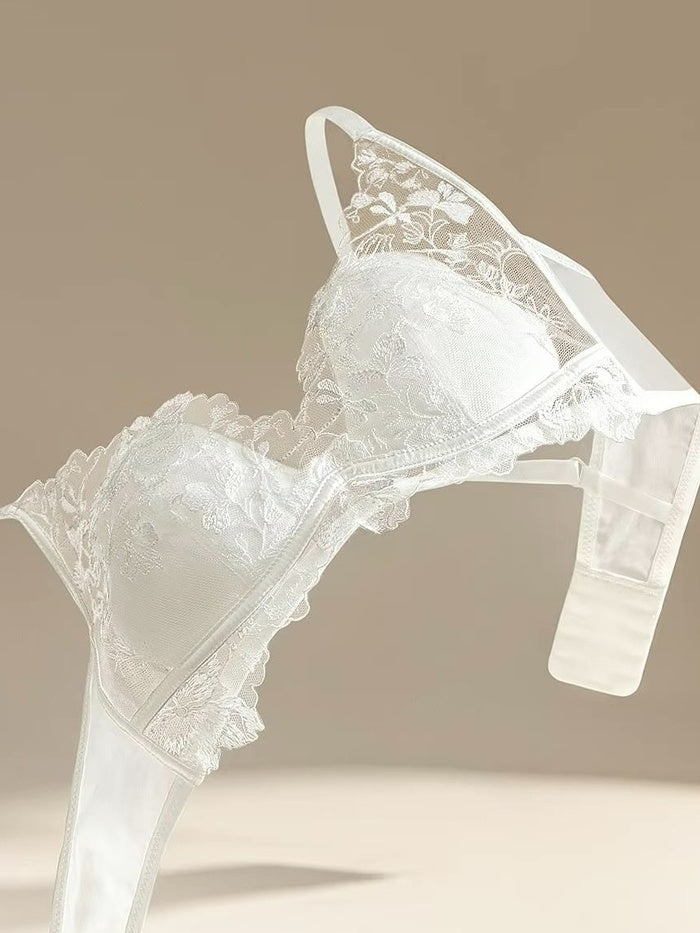 ラブリーハートレースブラセット