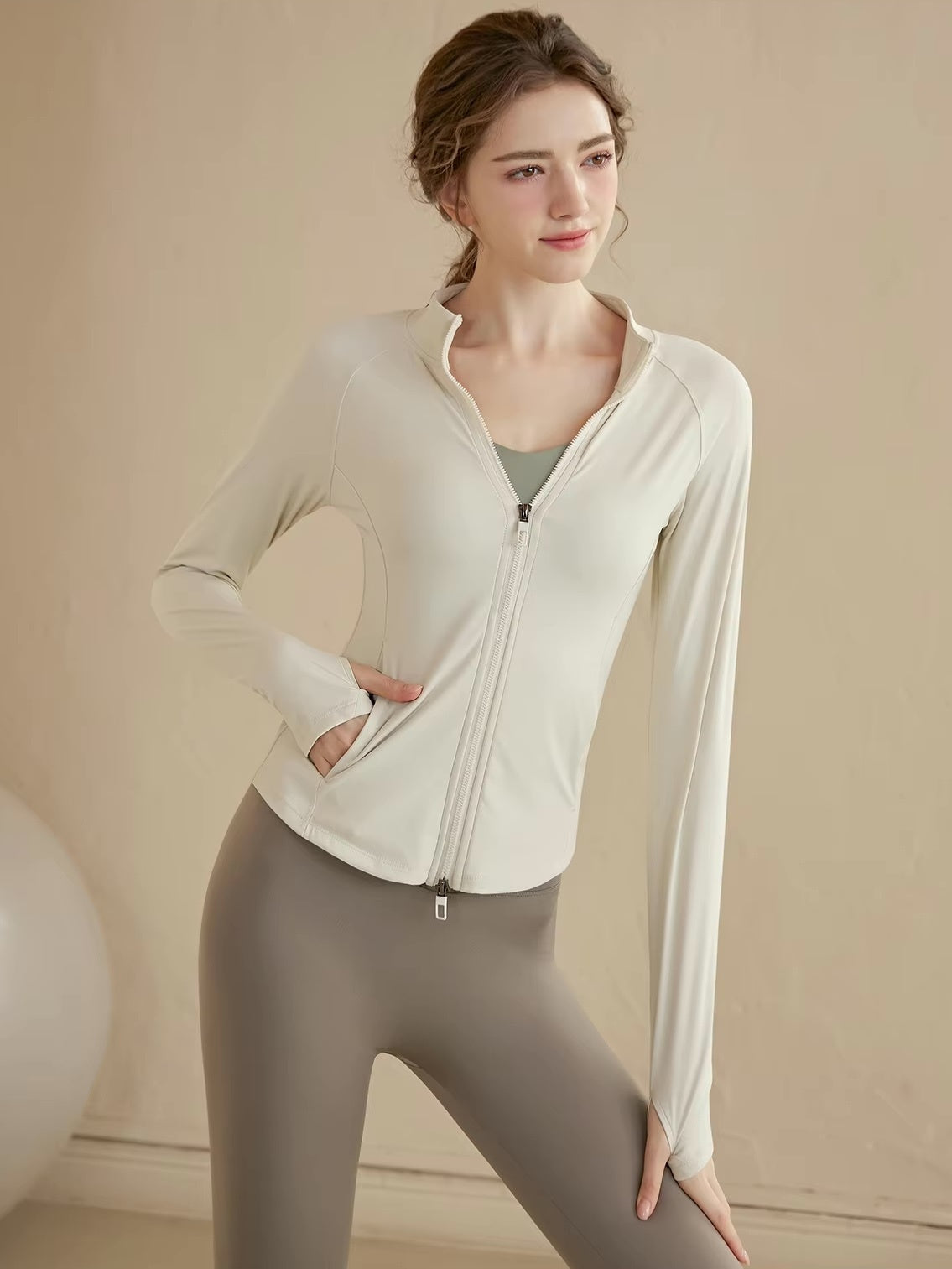 ライトフィット ジップアップスポーツジャケット